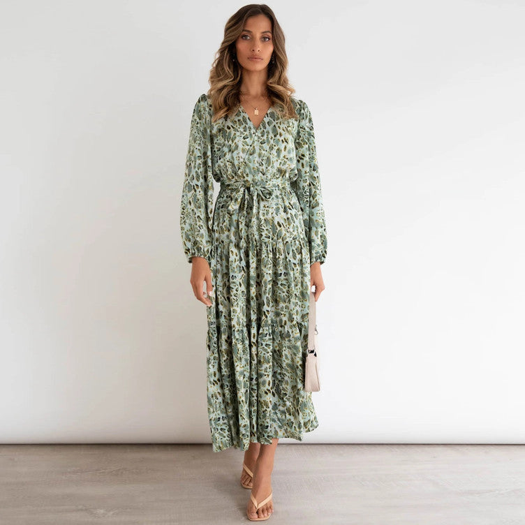 Isla | Floral Print Tiered Maxi Dress with Long Sleeves - Elegant & Flowing